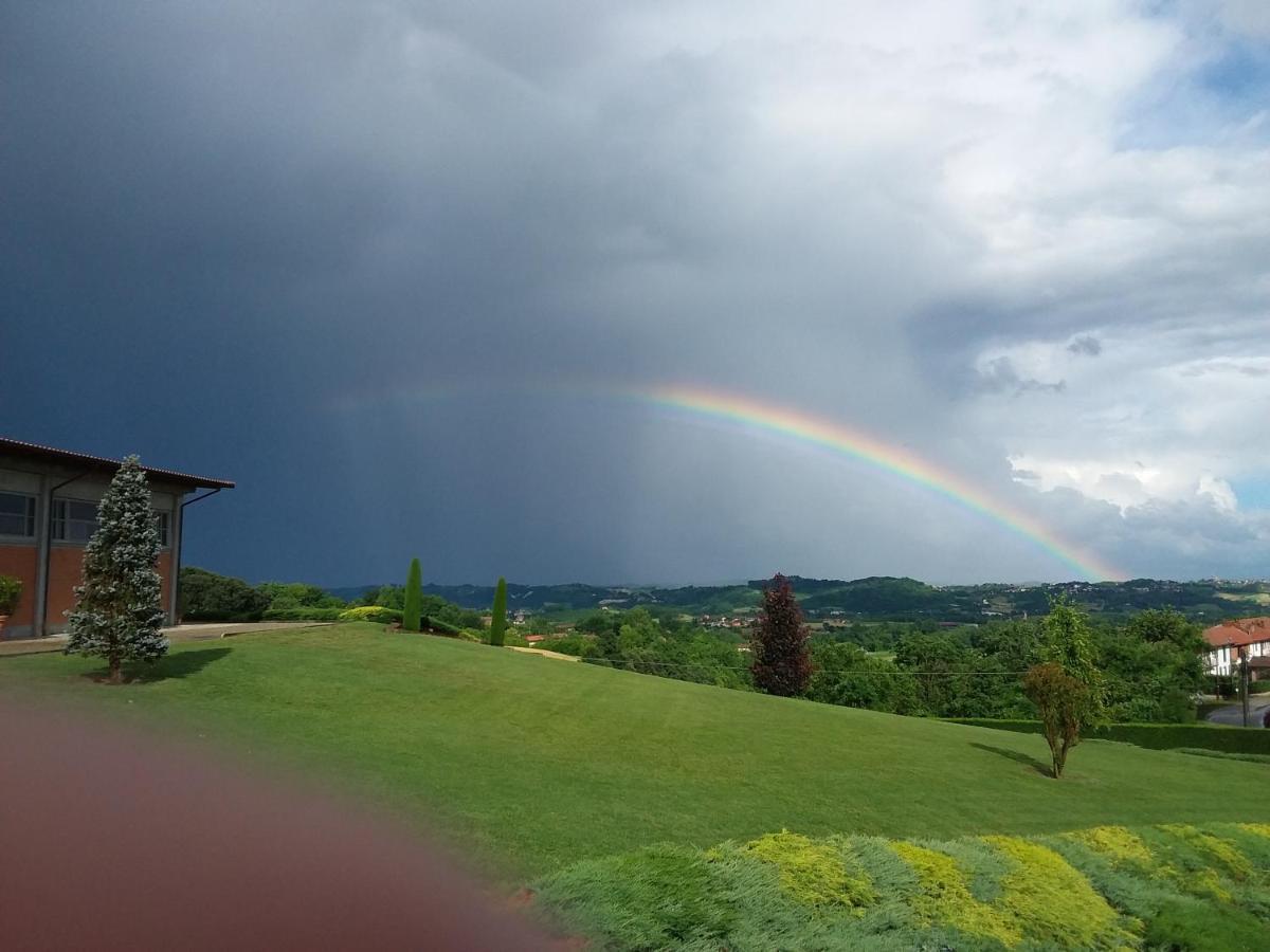 Locanda Bellavista Tigliole エクステリア 写真