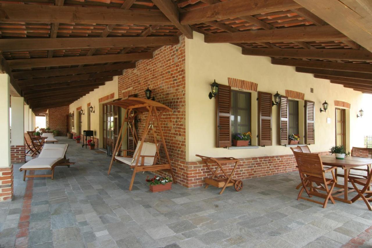 Locanda Bellavista Tigliole エクステリア 写真