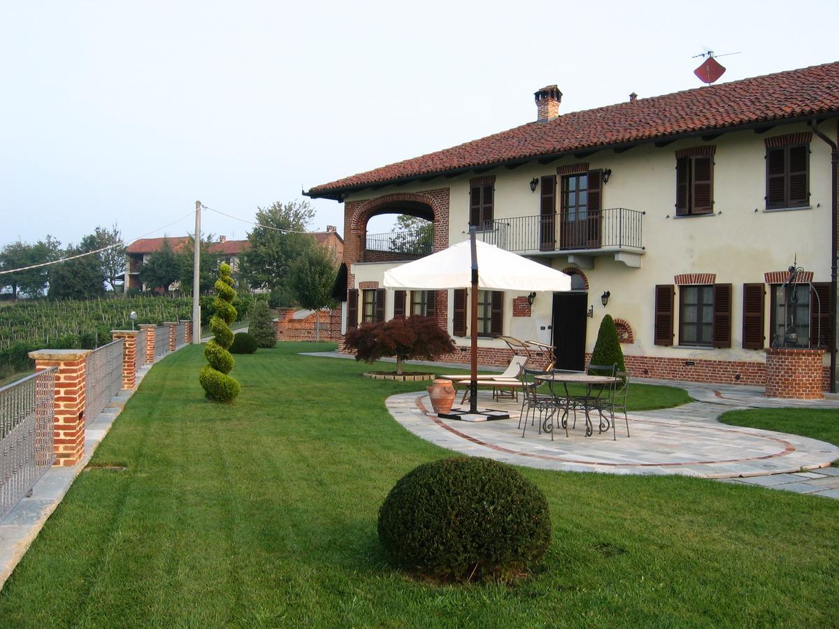 Locanda Bellavista Tigliole エクステリア 写真